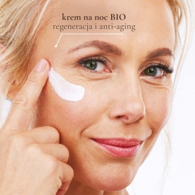 krem do twarzy na noc z nieśmiertelnikiem