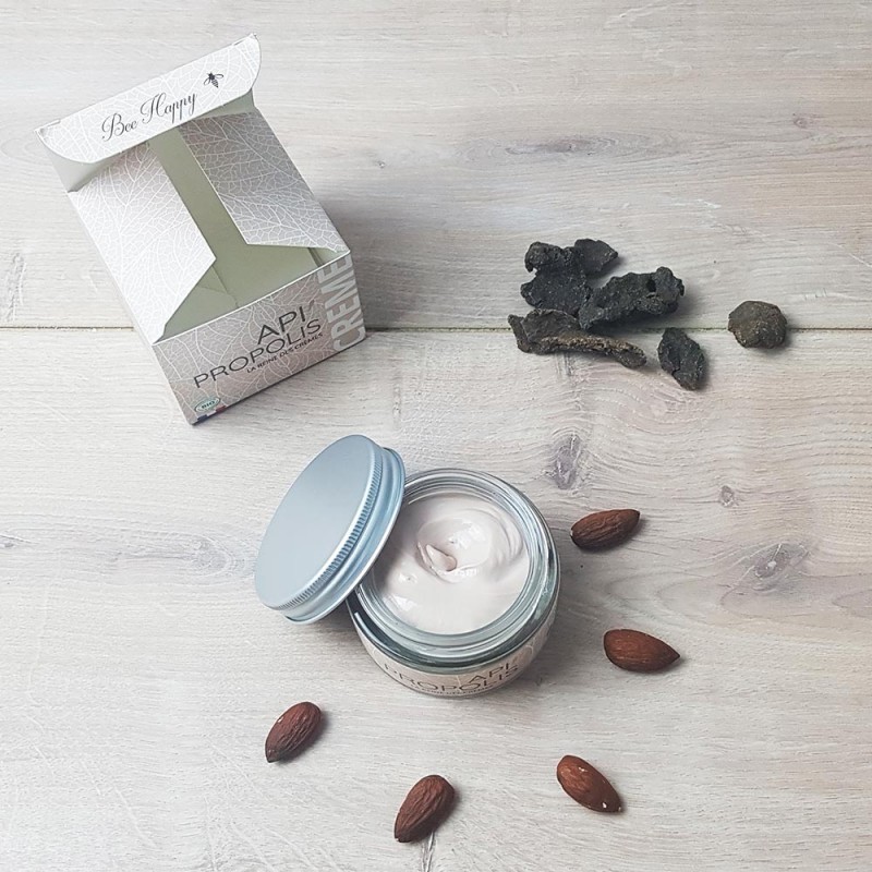 krem z zielonym propolisem