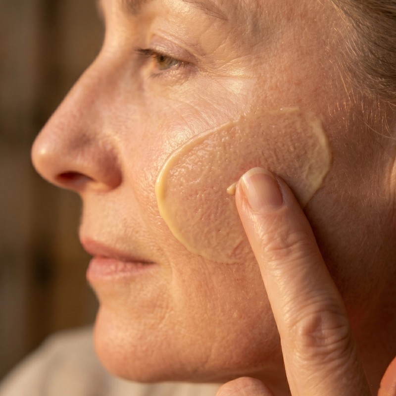 krem do twarzy z dziką różą anti-aging