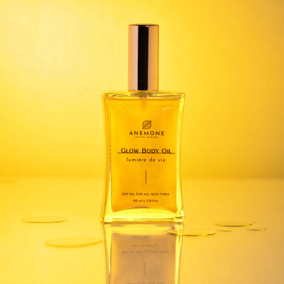 OLEJEK DO CIAŁA O AROMACIE MASŁA SHEA "LUMIERE DE VIE"